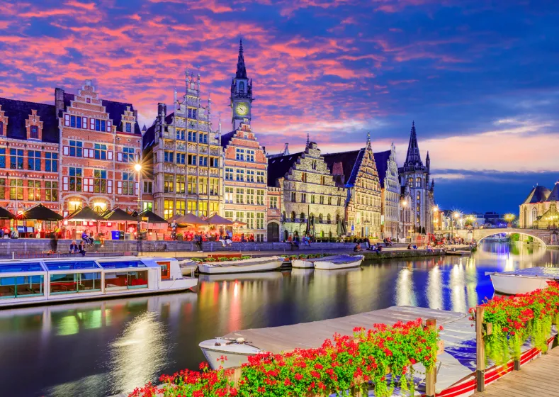 Ghent at Twilight - Belgium Puzzel (1000 stukjes)