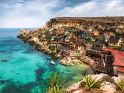 Popeye Village - Malta Puzzel (1500 stukjes)